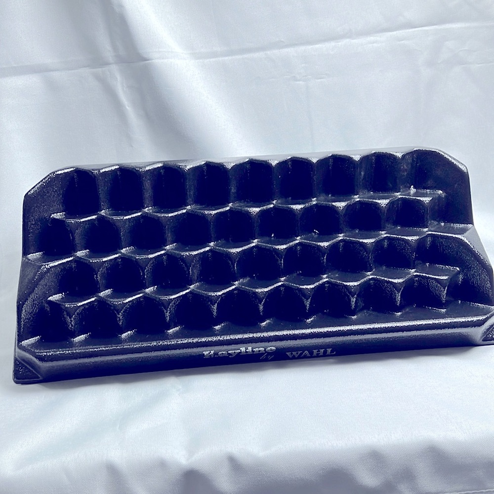 4-tier Nail polish holder holds 38 bottles
